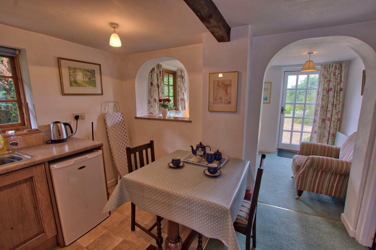 Stable Cottage Devizes Buitenkant foto
